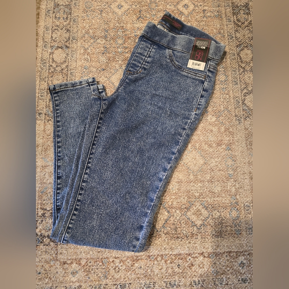 Women's jeggings